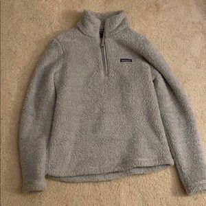 Gray Patagonia Los Gatos 1/4 zip fleece